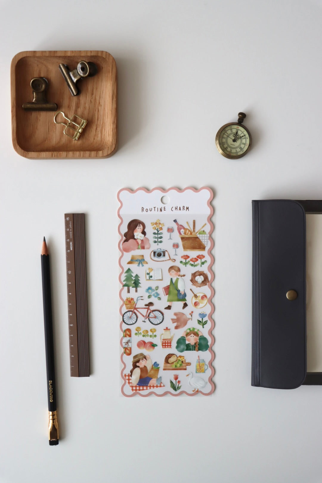 Mind Wave Routine Charm Sticker - Picnic (pink)