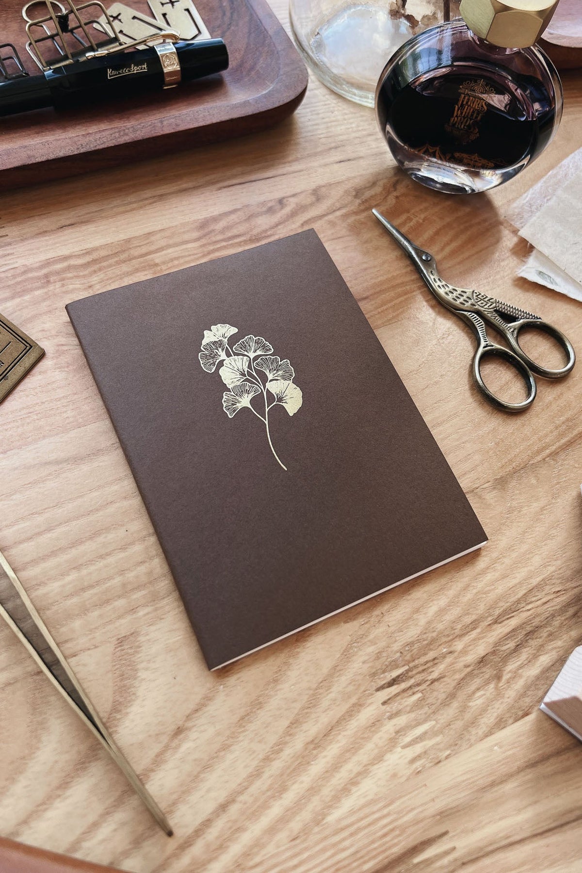 Sarica Studio - Brown Ginkgo Notebook (Passport TN Size)