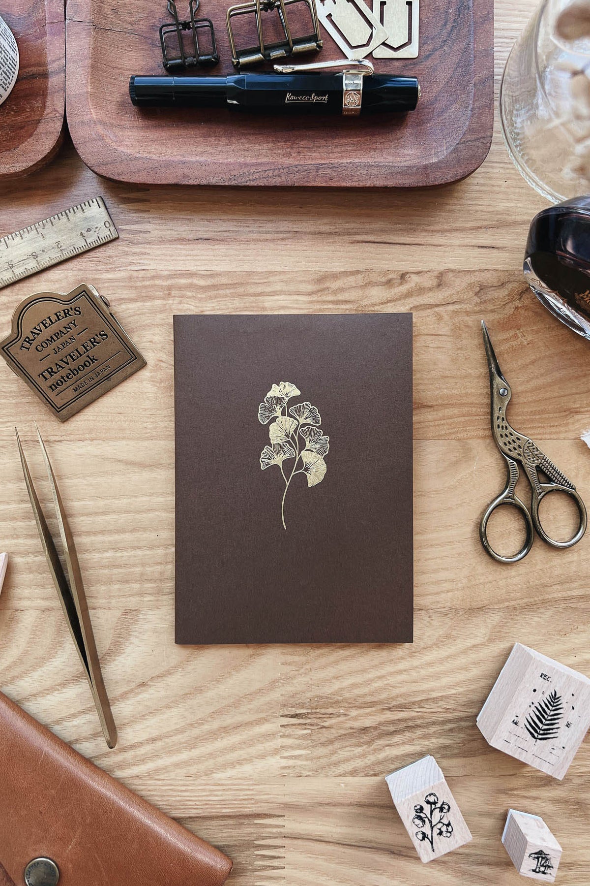Sarica Studio - Brown Ginkgo Notebook (Passport TN Size)