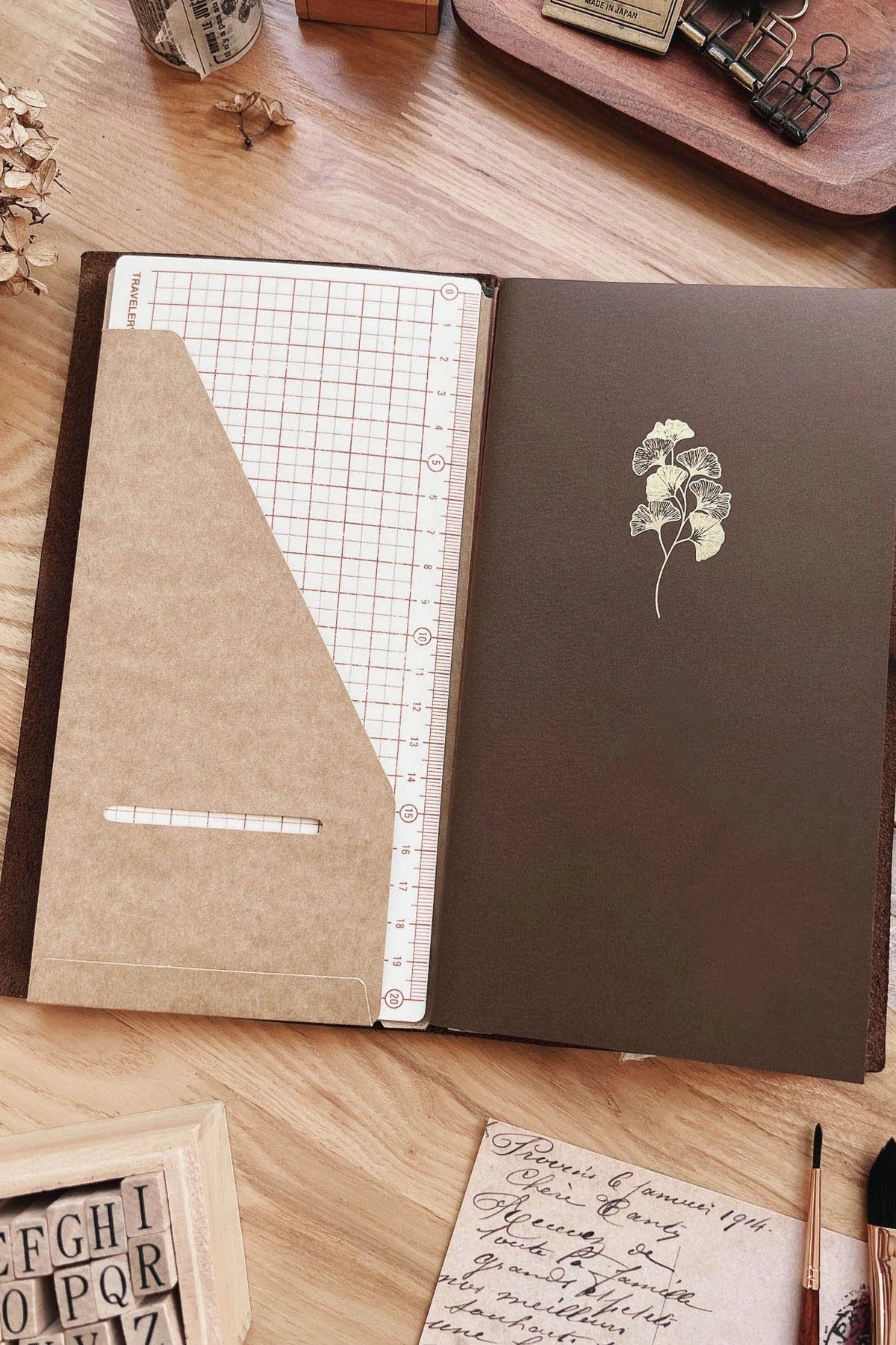 Sarica Studio - Ginko Notebook (Standard TN Size)