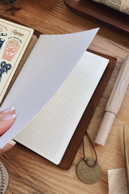 Sarica Studio - Cream Notebook (Passport TN Size)