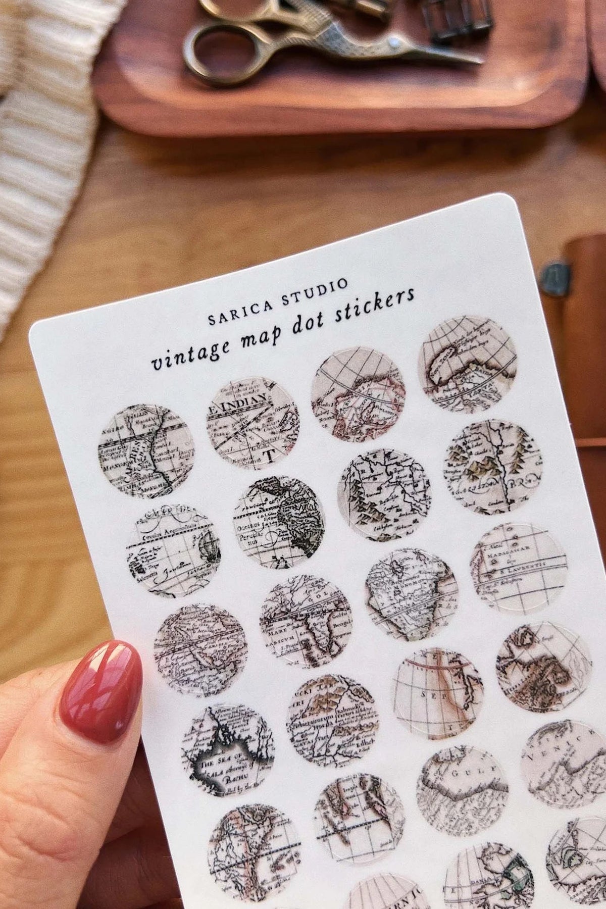 Sarica Studio - vintage map dot stickers